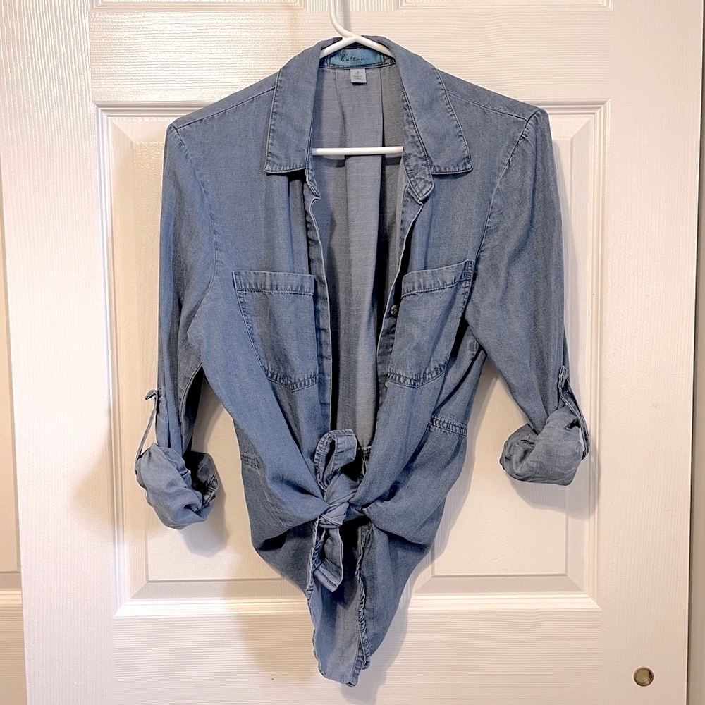 Buttons Jean Button Down Shirt